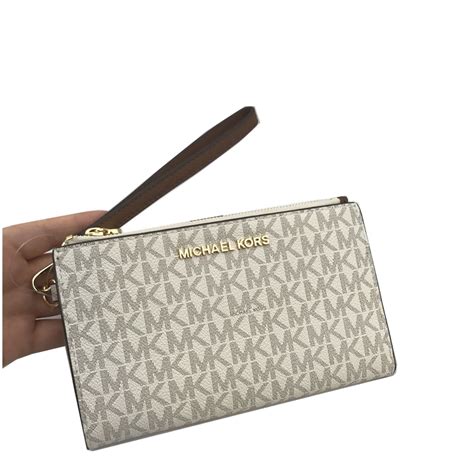 michael kors signature wallet|Michael Kors signature wallet vanilla.